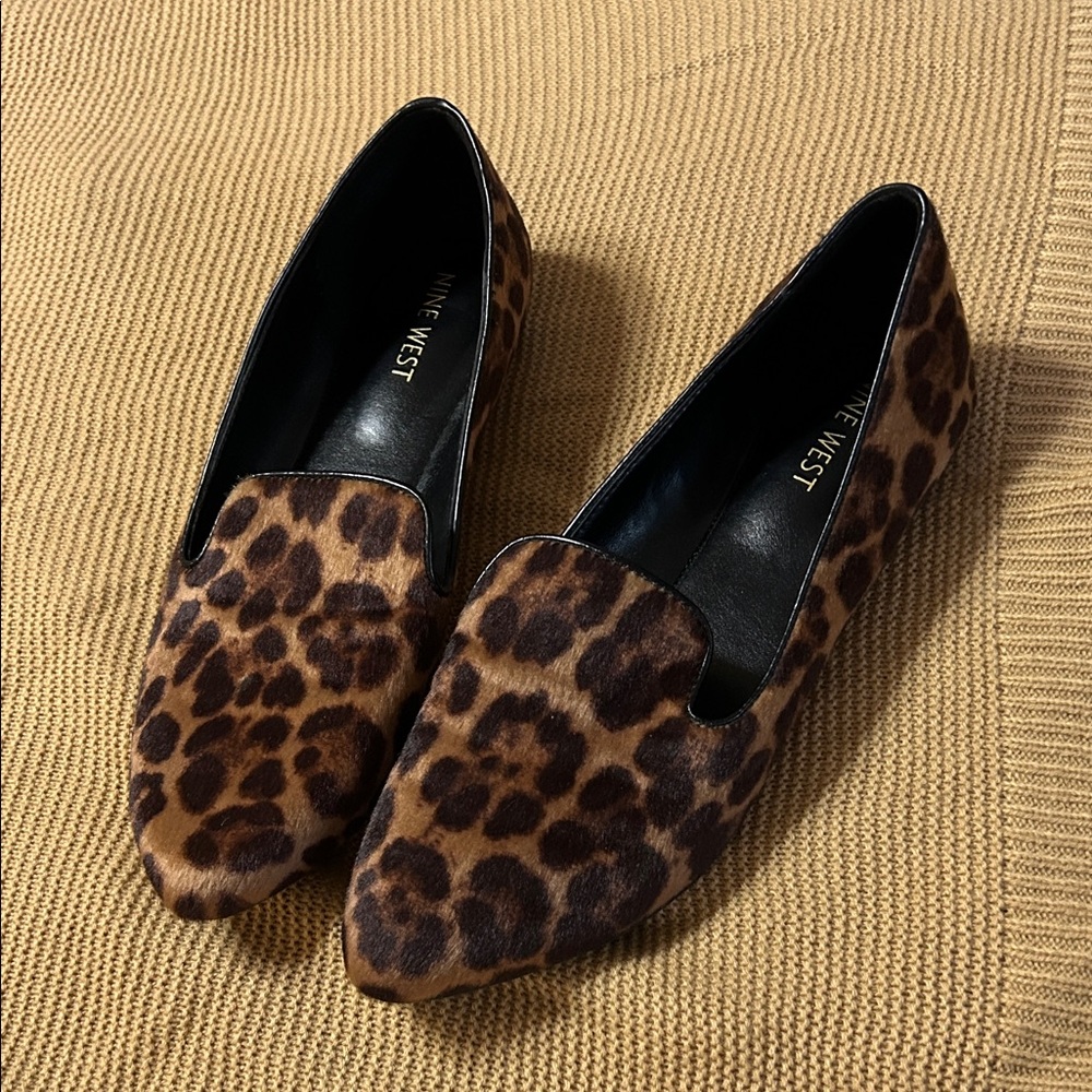 NWOT Nine West Animal Print Women's Flats